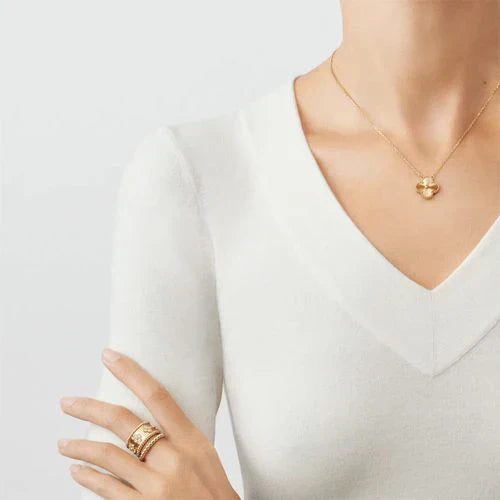 AURENA® CLOVER NECKLACE | GOLD