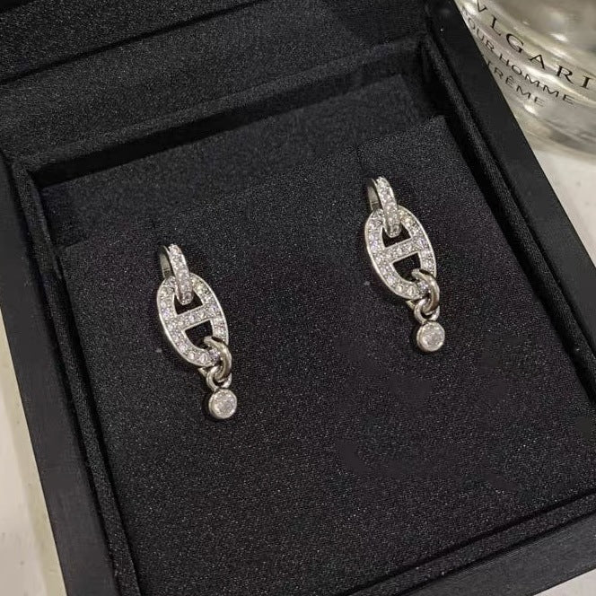 AURENA® CRYSTAL NOSE HOOP EARRINGS