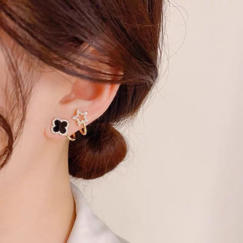 AURENA® CLOVER BLOOM STUD EARRINGS