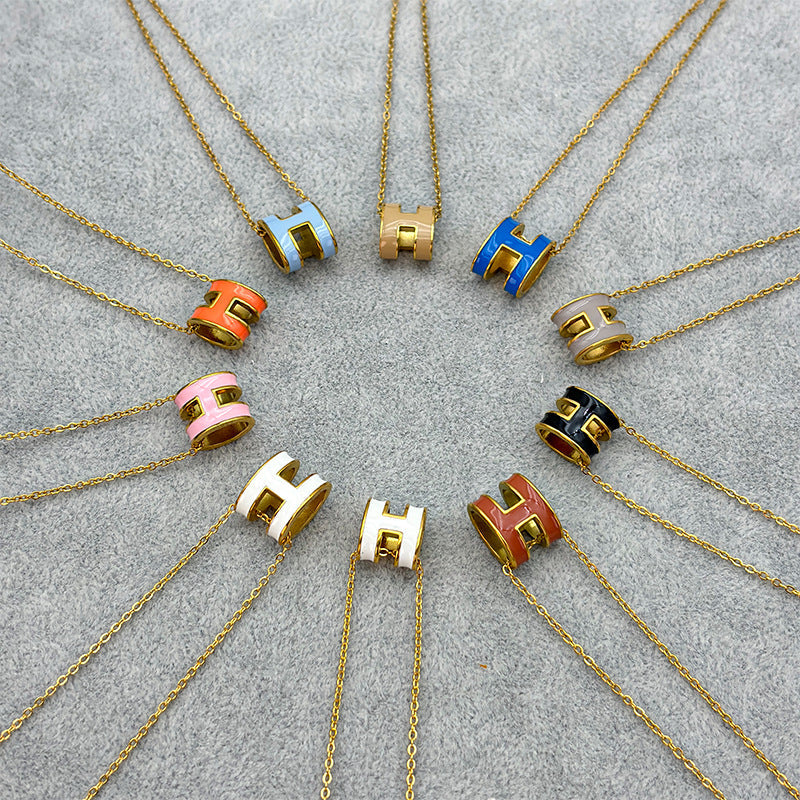 AURENA® H ENAMEL NECKLACE