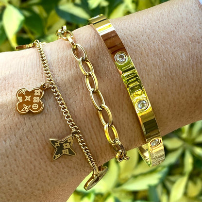 FOUR LEAF CLOVER CHARMS BRACELET - GOLD AND SILVER