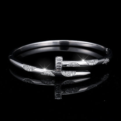 18K Gold Plated Nail Motif Bangle
