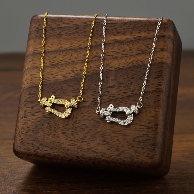 Statement Horseshoe Link Necklace