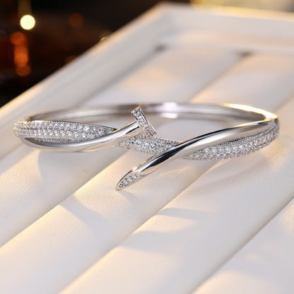18K Gold Plated Nail Motif Bangle
