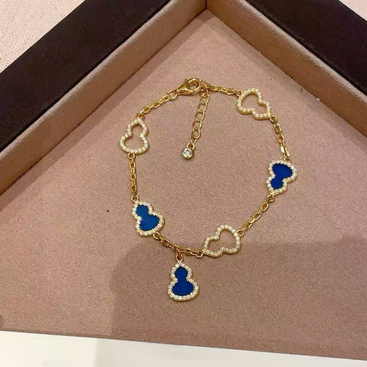 Vintage Cobalt Gourd Crystal Bracelet