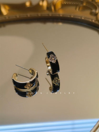 AURENA® ENAMEL CLOVER SIGNATURE EARRINGS