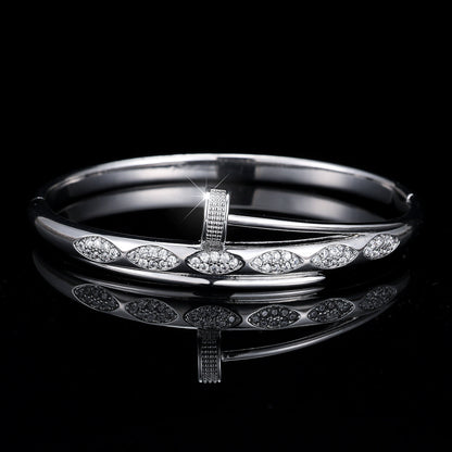 18K Gold Plated Nail Motif Bangle