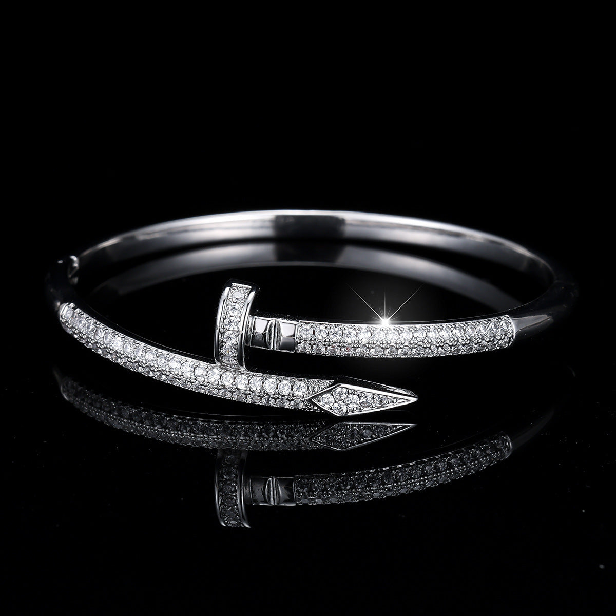 18K Gold Plated Nail Motif Bangle