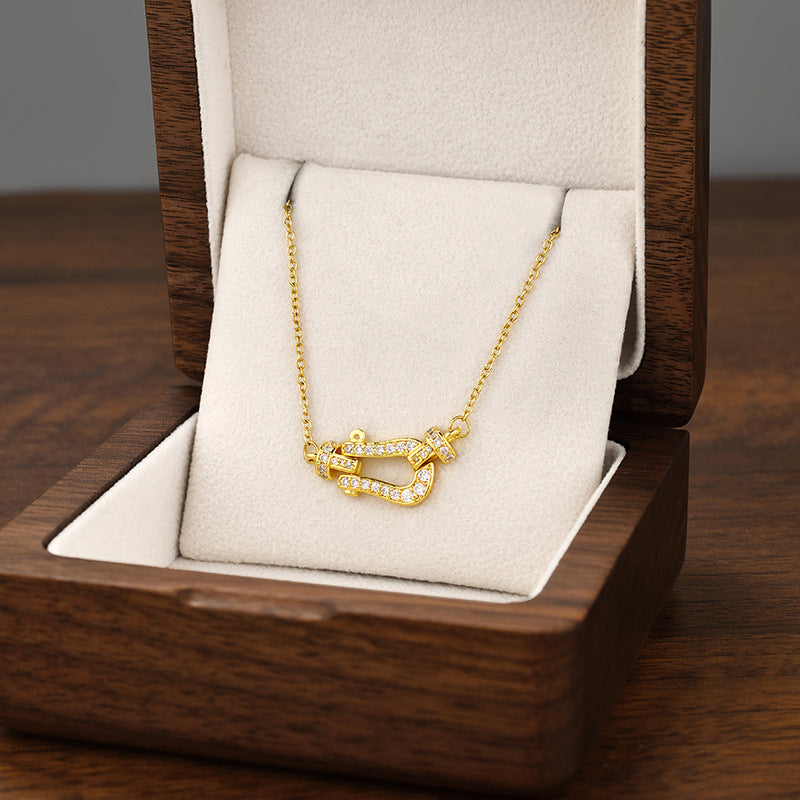 Statement Horseshoe Link Necklace