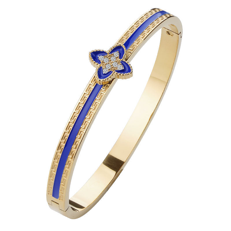 Golden Oval Minimalist Bangle