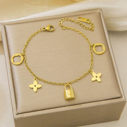 AURENA® V CHARM SET