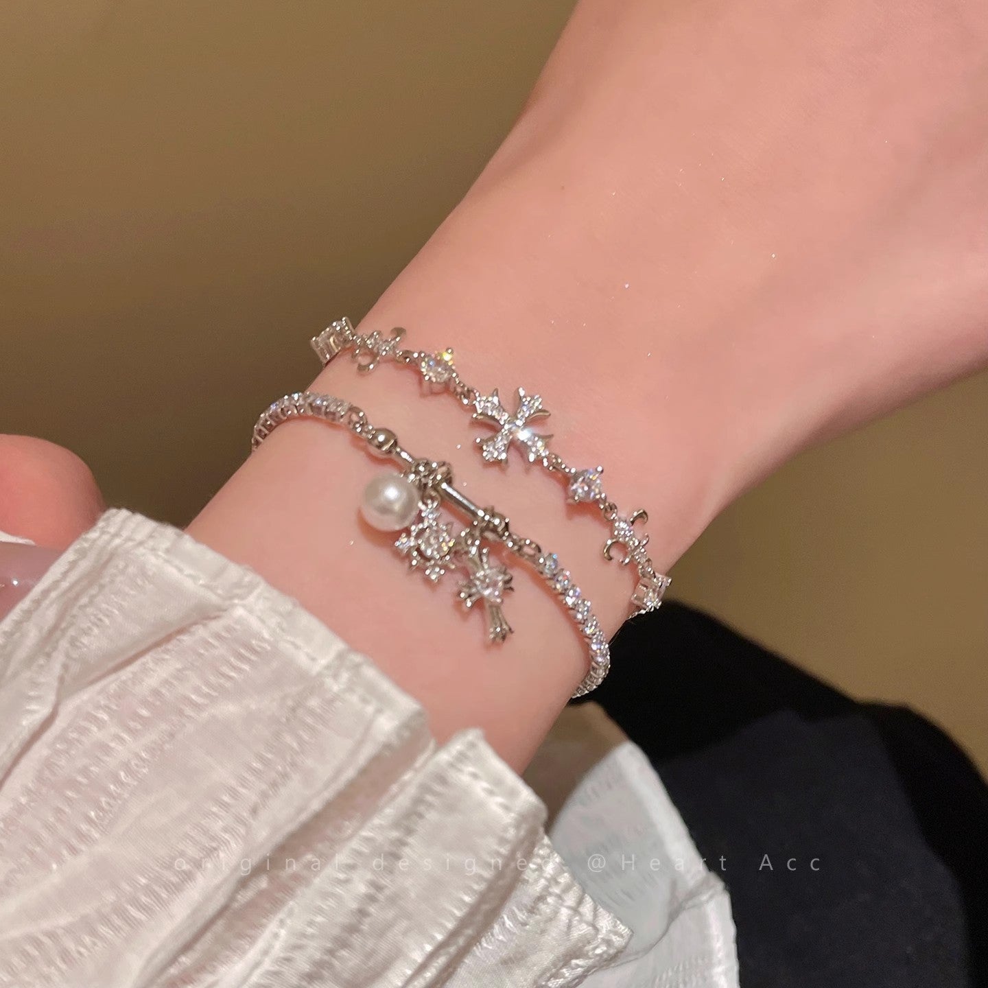 Pavé Cross Slider Bracelet