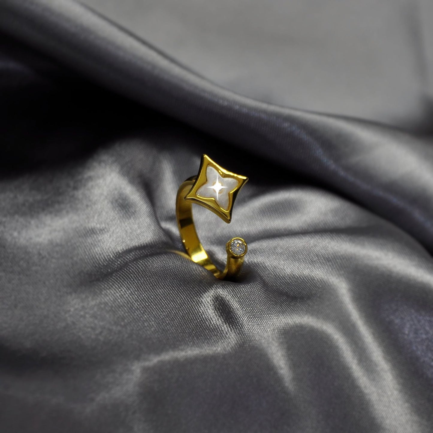 Vintage Monogram Mother of Pearl Disc Ring