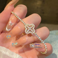 Sparkling Clover Clasp Bracelet (Gold)