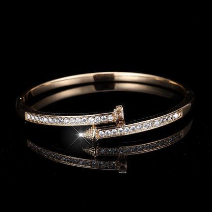 18K Gold Plated Nail Motif Bangle